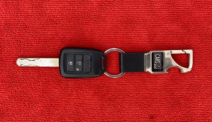 2017 Honda Jazz 1.2 V AT, Petrol, Automatic, 21,509 km, Key Close Up