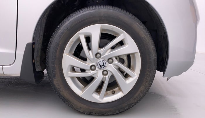 2017 Honda Jazz 1.2 V AT, Petrol, Automatic, 21,509 km, Right Front Wheel