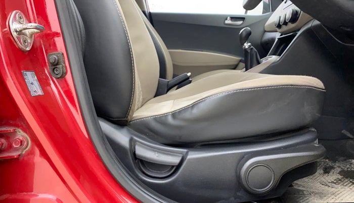 2014 Hyundai Xcent S 1.2, Petrol, Manual, 1,37,662 km, Driver Side Adjustment Panel