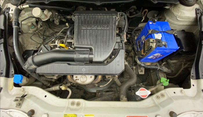 2014 Maruti Swift VXI, Petrol, Manual, 37,659 km, Open Bonet