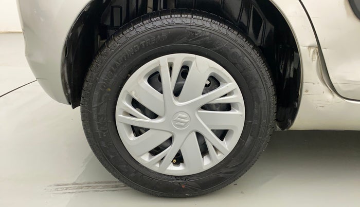 2014 Maruti Swift VXI, Petrol, Manual, 37,659 km, Right Rear Wheel