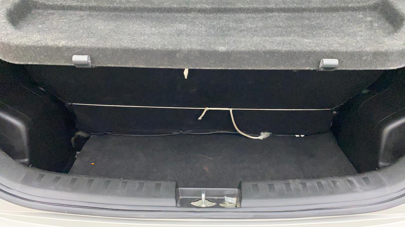2014 Maruti Swift VXI, Petrol, Manual, 37,659 km, Boot Inside