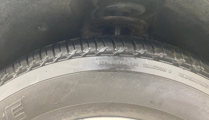 2020 Mahindra XUV500 W9, Diesel, Manual, 69,539 km, Left Front Tyre Tread