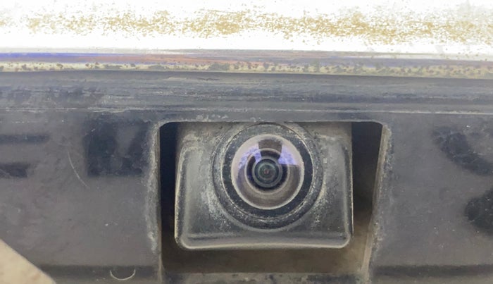 2020 Mahindra XUV500 W9, Diesel, Manual, 69,539 km, Parking Camera