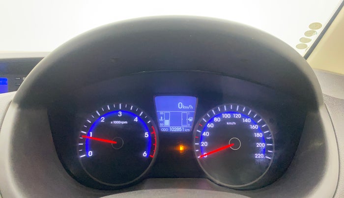 2014 Hyundai i20 ASTA 1.4 CRDI, Diesel, Manual, 1,02,817 km, Odometer Image