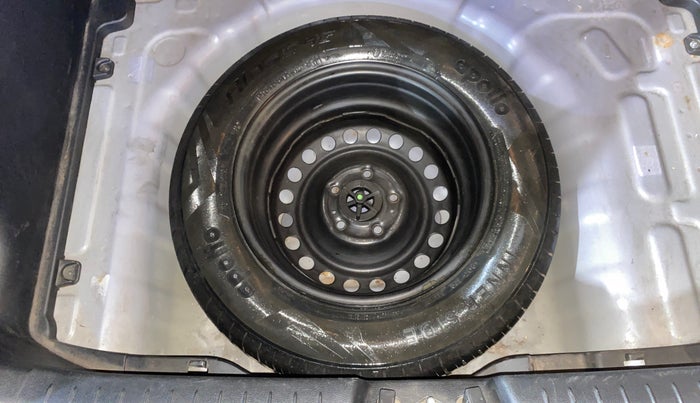 2020 Hyundai VENUE S 1.2, Petrol, Manual, 54,006 km, Spare Tyre