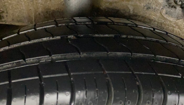 2017 Maruti Celerio VXI (O), Petrol, Manual, 64,271 km, Right Rear Tyre Tread