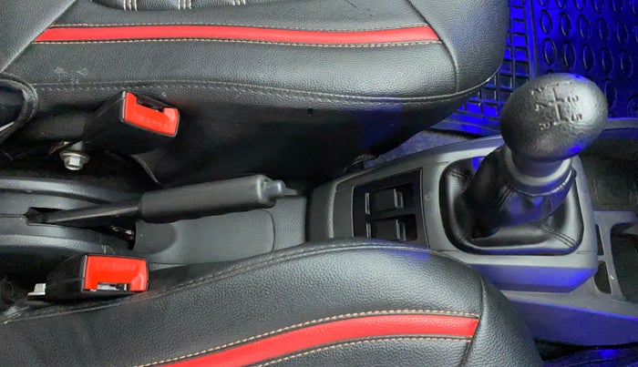 2018 Maruti Alto 800 VXI, Petrol, Manual, 14,228 km, Gear Lever