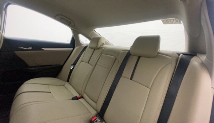 2019 Honda Civic 1.8L I-VTEC V CVT, Petrol, Automatic, 59,686 km, Right Side Rear Door Cabin