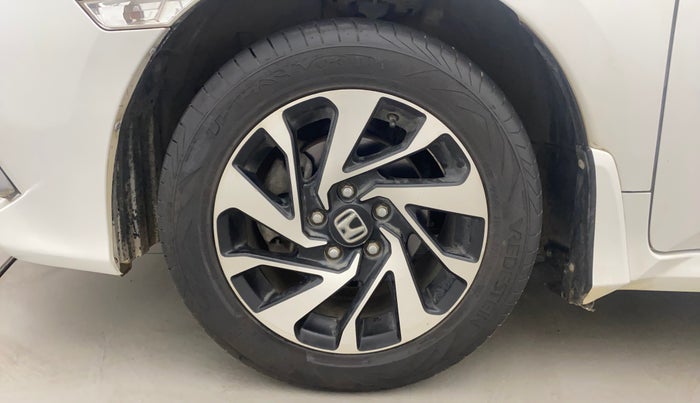2019 Honda Civic 1.8L I-VTEC V CVT, Petrol, Automatic, 59,686 km, Left Front Wheel