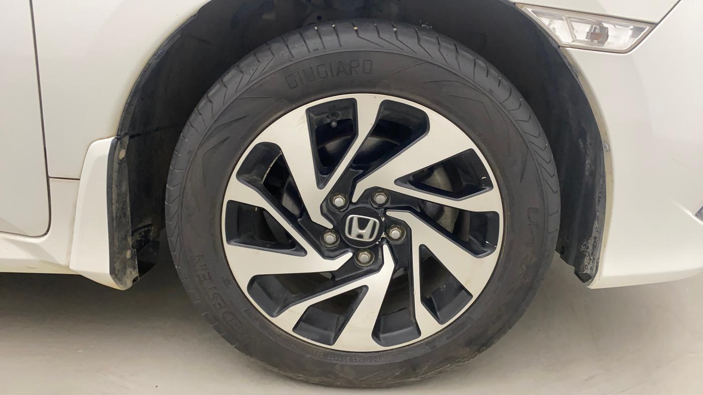2019 Honda Civic 1.8L I-VTEC V CVT, Petrol, Automatic, 59,686 km, Right Front Wheel