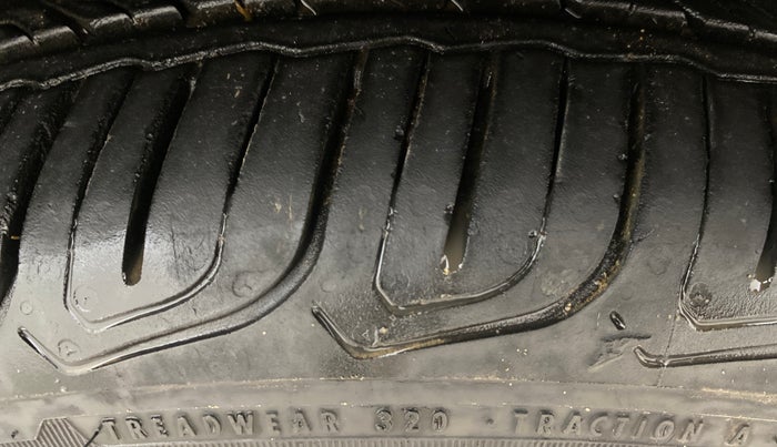 2023 Tata ALTROZ XZ PLUS O SUNROOF CNG, CNG, Manual, 30,355 km, Right Front Tyre Tread