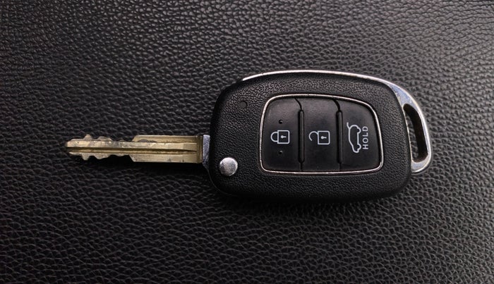 2019 Hyundai i20 Active 1.2 S, Petrol, Manual, 49,090 km, Key Close Up