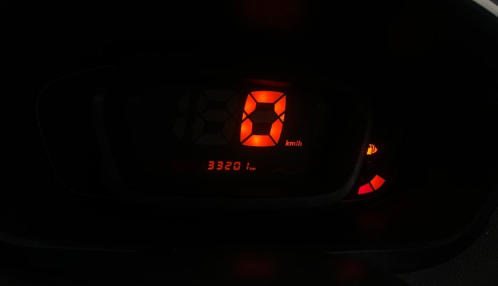 2018 Renault Kwid RXT 1.0 (O), Petrol, Manual, 33,197 km, Odometer Image