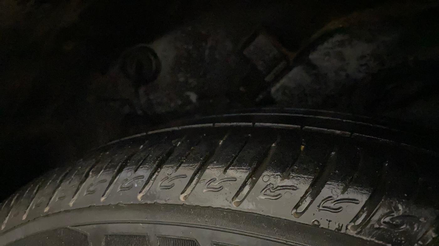2019 Hyundai VENUE SX PLUS 1.0 TURBO DCT, Petrol, Automatic, 70,993 km, Left Rear Tyre Tread