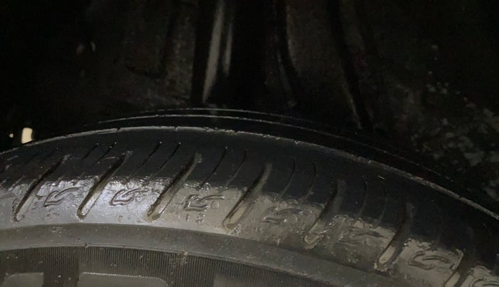 2019 Hyundai VENUE SX PLUS 1.0 TURBO DCT, Petrol, Automatic, 70,993 km, Right Rear Tyre Tread