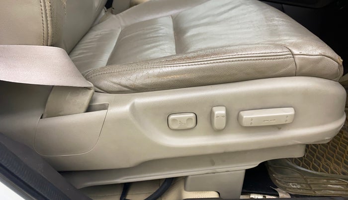 2015 Honda CRV 2.0L I-VTEC 2WD AT, Petrol, Automatic, 1,07,978 km, Driver Side Adjustment Panel