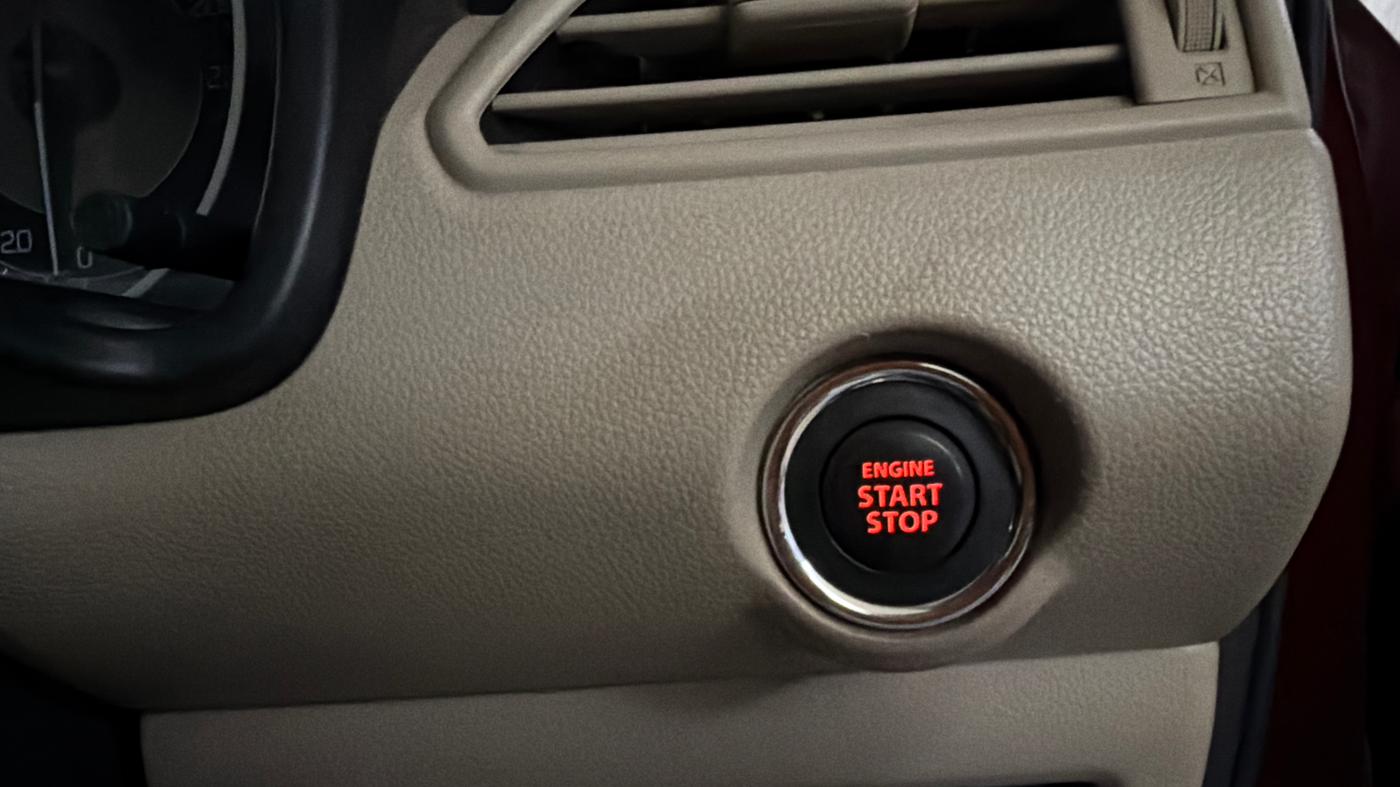 2017 Maruti Dzire ZXI PLUS, Petrol, Manual, 35,814 km, Keyless Start/ Stop Button
