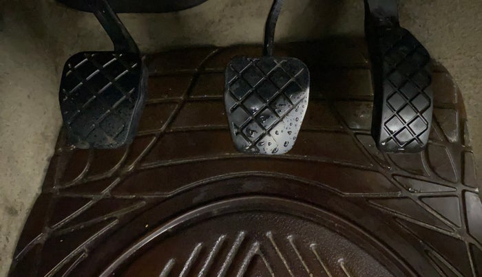 2013 Volkswagen Polo TRENDLINE 1.2L PETROL, Petrol, Manual, 92,944 km, Pedals