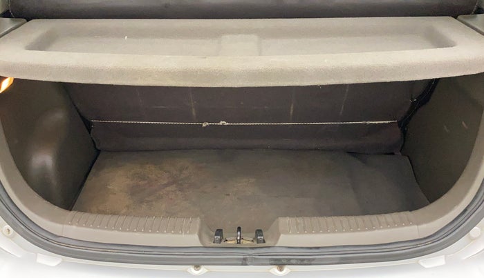 2010 Hyundai i10 SPORTZ 1.2, Petrol, Manual, 81,806 km, Boot Inside