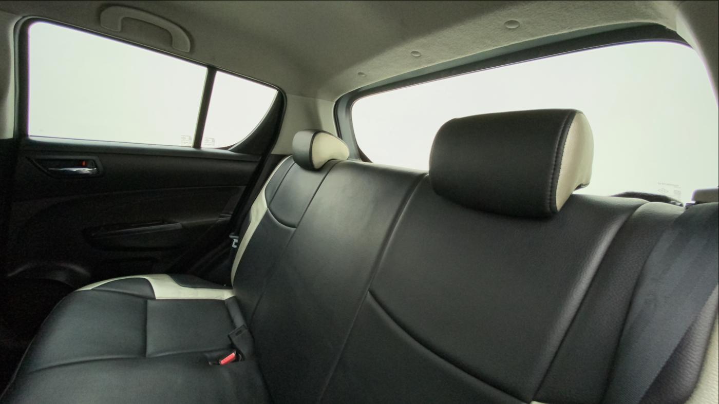 2014 Maruti Swift VXI, Petrol, Manual, 68,306 km, Right Side Rear Door Cabin