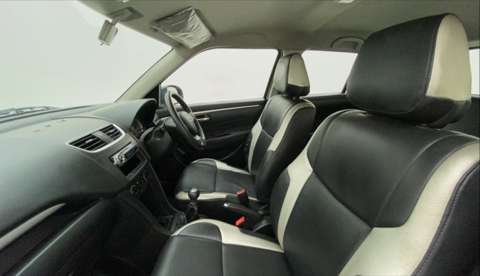 2014 Maruti Swift VXI, Petrol, Manual, 68,306 km, Right Side Front Door Cabin