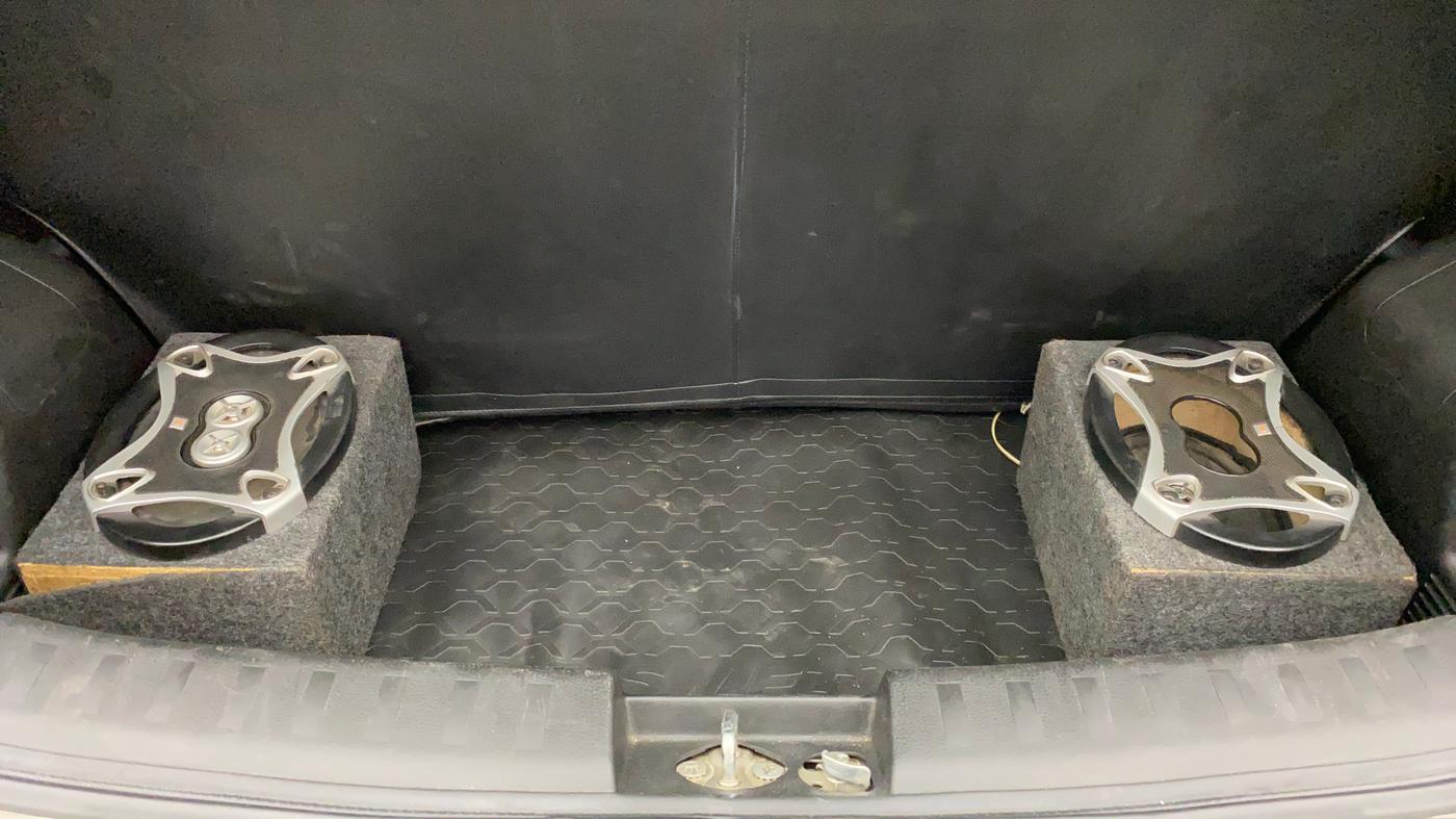2014 Maruti Swift VXI, Petrol, Manual, 68,306 km, Boot Inside