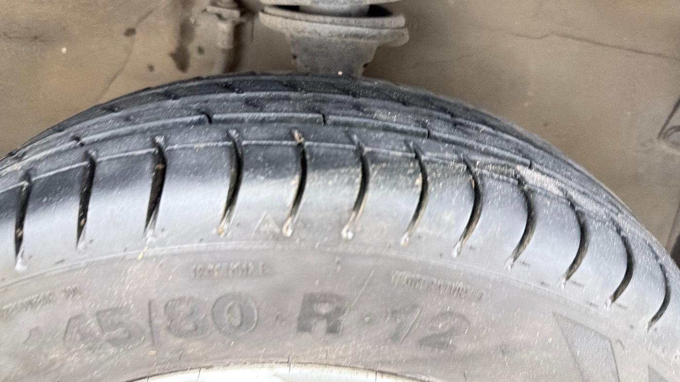 2015 Maruti Alto 800 LXI, Petrol, Manual, 52,554 km, Right Front Tyre Tread