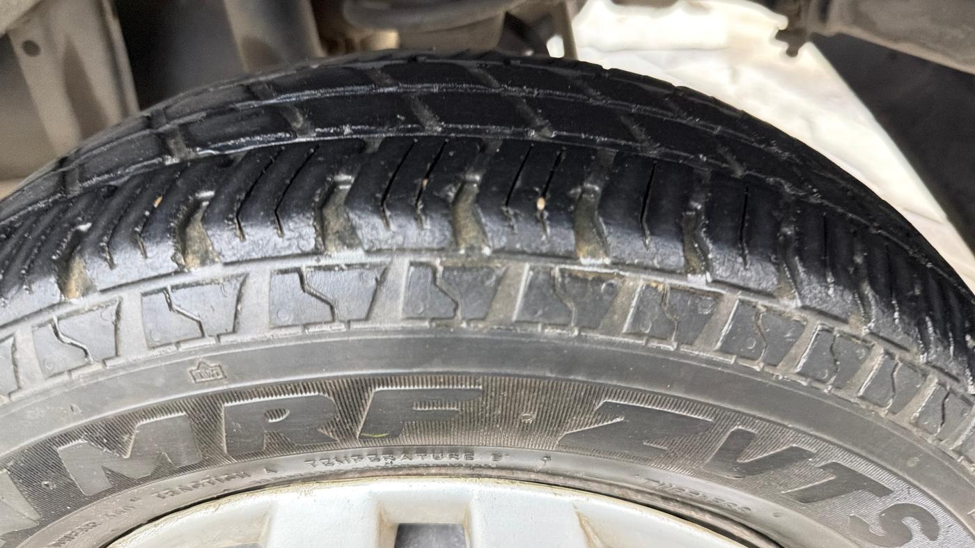2015 Maruti Alto 800 LXI, Petrol, Manual, 52,554 km, Left Rear Tyre Tread