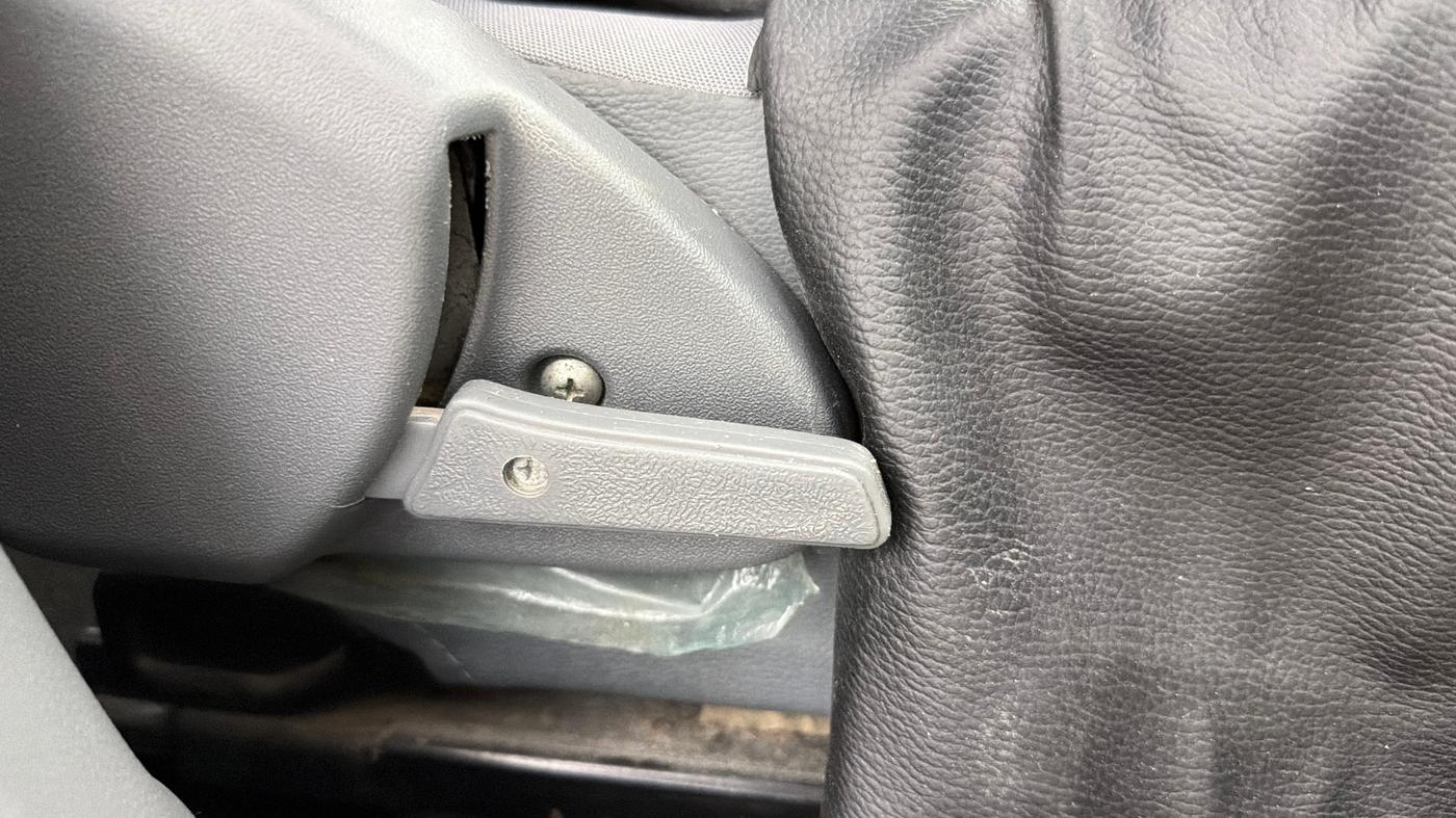 2015 Maruti Alto 800 LXI, Petrol, Manual, 52,554 km, Driver Side Adjustment Panel
