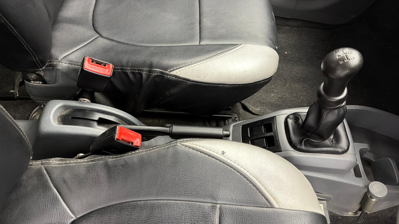 2015 Maruti Alto 800 LXI, Petrol, Manual, 52,554 km, Gear Lever