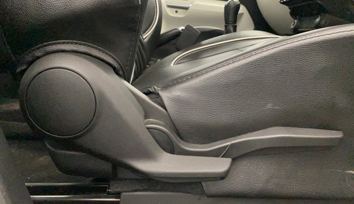 2024 Maruti IGNIS ALPHA 1.2, Petrol, Manual, 7,376 km, Driver Side Adjustment Panel