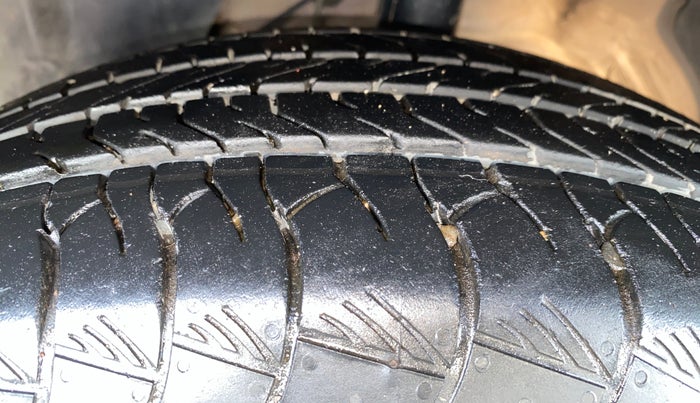 2019 MG HECTOR SHARP HYBRID 1.5 PETROL, Petrol, Manual, 50,132 km, Left Front Tyre Tread