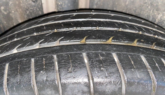 2019 MG HECTOR SHARP HYBRID 1.5 PETROL, Petrol, Manual, 50,132 km, Right Rear Tyre Tread