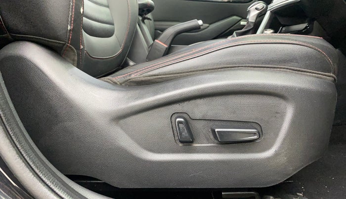 2022 KIA SELTOS GTX PLUS 1.5 DIESEL AT, Diesel, Automatic, 48,248 km, Driver Side Adjustment Panel