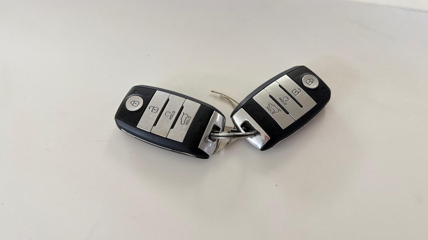 2023 KIA SELTOS HTK PLUS 1.5 IMT, Petrol, Manual, 92,451 km, Key Close Up