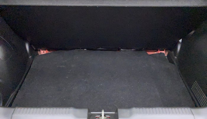 2018 Maruti Swift VXI AMT D, Petrol, Automatic, 12,103 km, Boot Inside