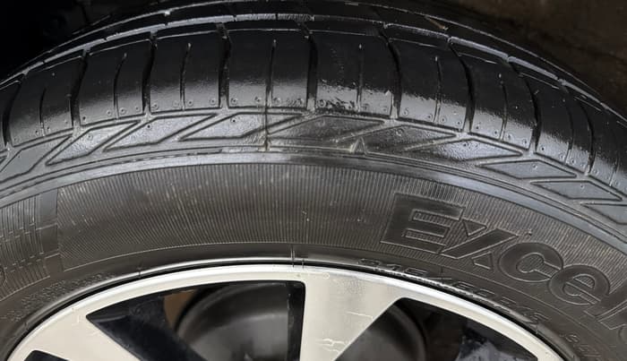2020 Tata NEXON XZ PLUS PETROL, Petrol, Manual, 26,718 km, Right Rear Tyre Tread