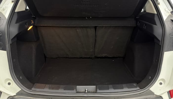2020 Tata NEXON XZ PLUS PETROL, Petrol, Manual, 26,718 km, Boot Inside