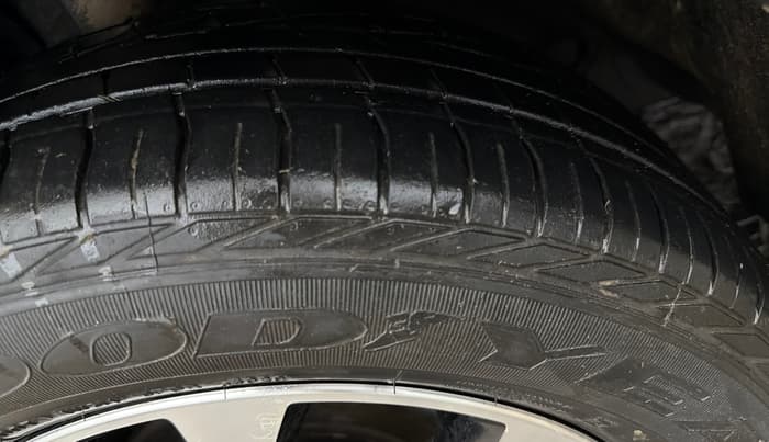 2020 Tata NEXON XZ PLUS PETROL, Petrol, Manual, 26,718 km, Left Front Tyre Tread