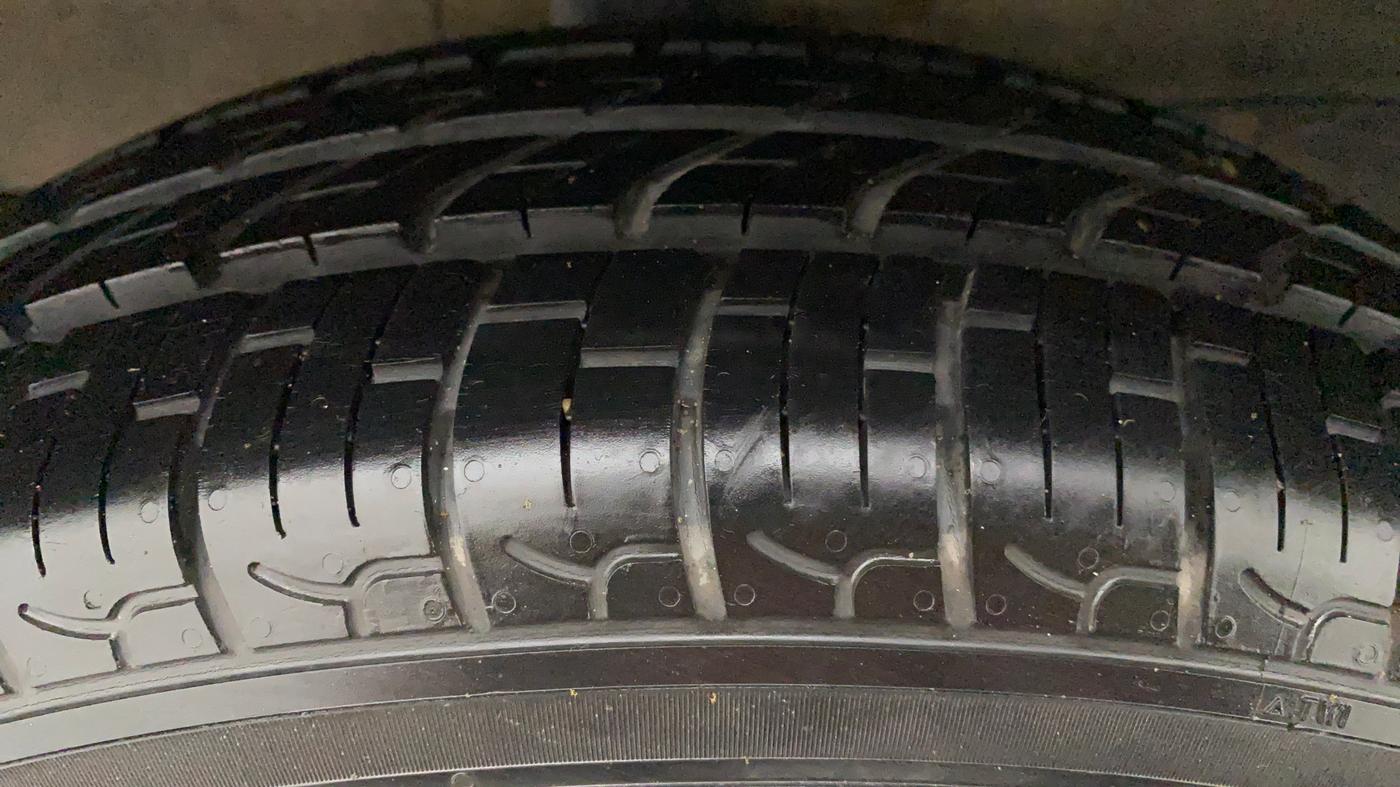 2019 Hyundai NEW SANTRO 1.1 SPORTS AMT, Petrol, Automatic, 2,726 km, Right Rear Tyre Tread
