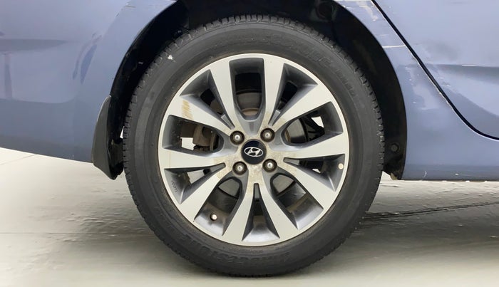 2014 Hyundai Verna FLUIDIC 1.4 VTVT CX, Petrol, Manual, 49,716 km, Right Rear Wheel