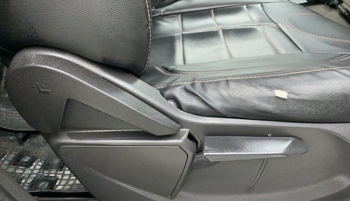 2017 Ford Ecosport 1.5 TITANIUM TI VCT, Petrol, Manual, 26,813 km, Driver Side Adjustment Panel