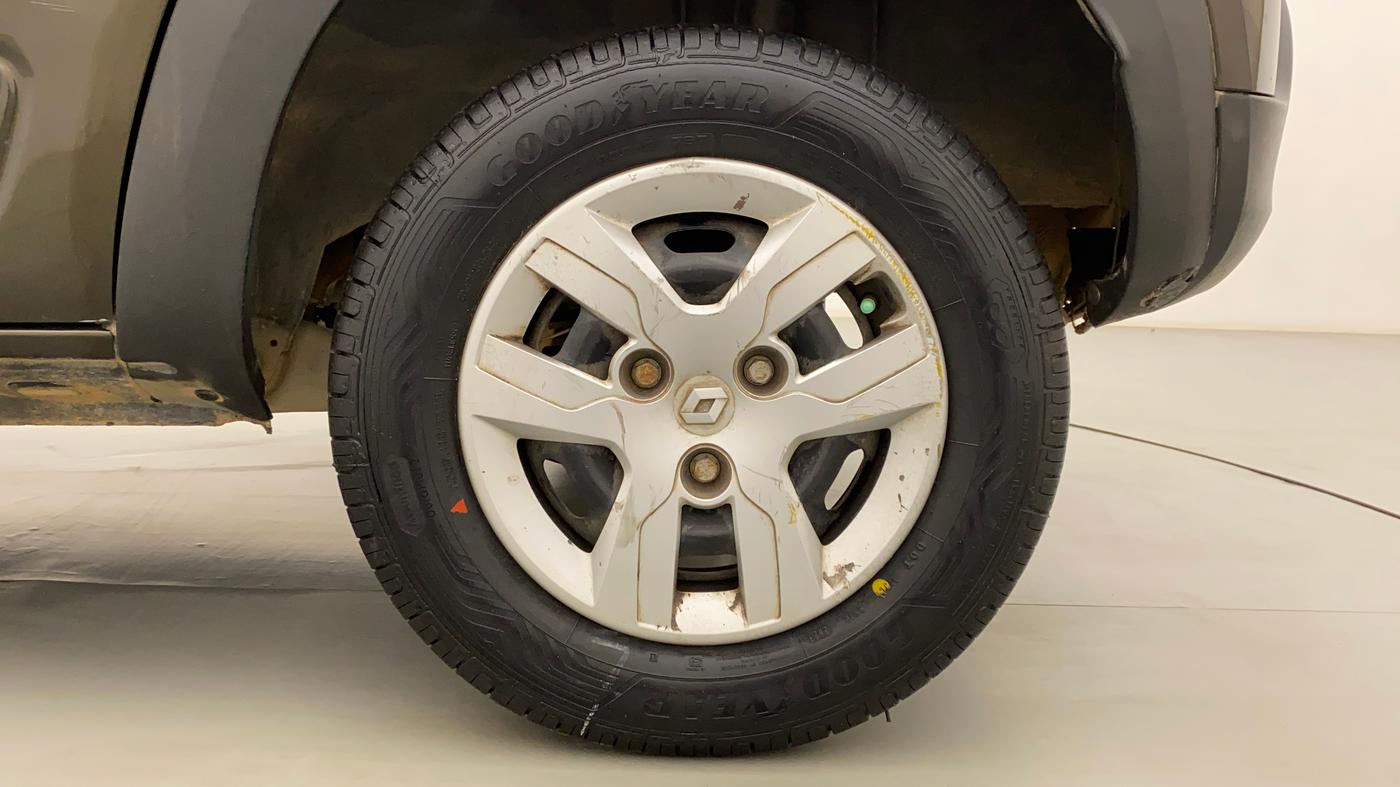 2017 Renault Kwid RXL 1.0 AMT, Petrol, Automatic, 23,431 km, Left Rear Wheel