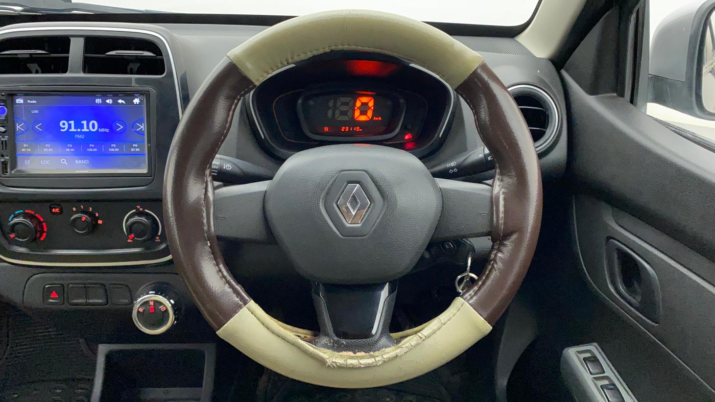 2017 Renault Kwid RXL 1.0 AMT, Petrol, Automatic, 23,431 km, Steering Wheel Close Up