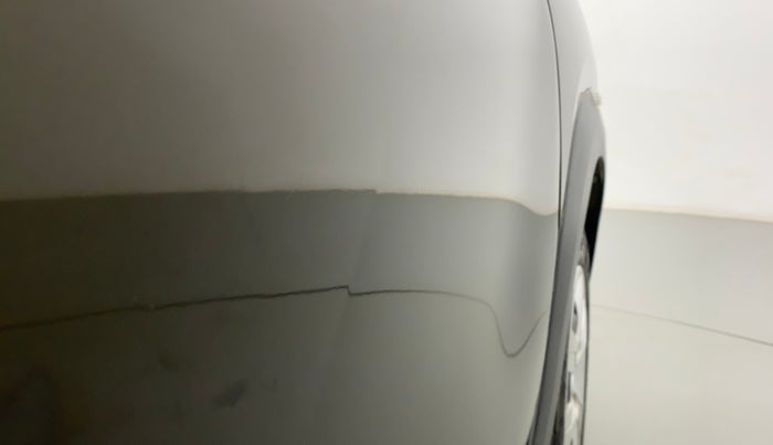 2017 Renault Kwid RXL 1.0 AMT, Petrol, Automatic, 23,431 km, Driver-side door - Slightly dented