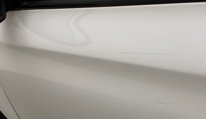 2019 Hyundai Elite i20 ASTA (O) CVT, Petrol, Automatic, 10,127 km, Front passenger door - Minor scratches
