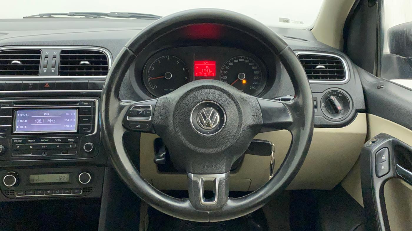 2014 Volkswagen Polo HIGHLINE1.2L, Petrol, Manual, 57,569 km, Steering Wheel Close Up