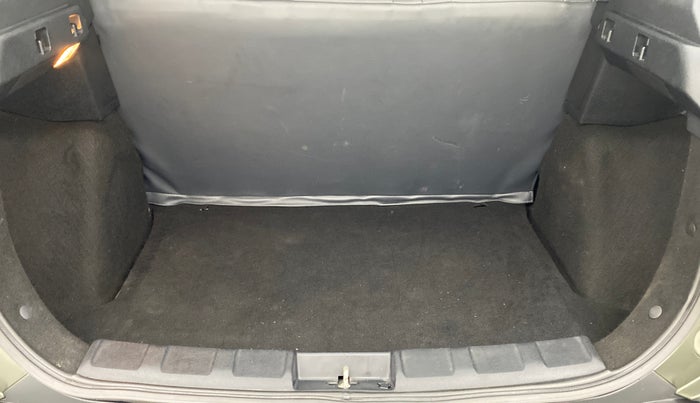2020 Tata NEXON XM SUNROOF 1.2 RTN, Petrol, Manual, 18,487 km, Boot Inside