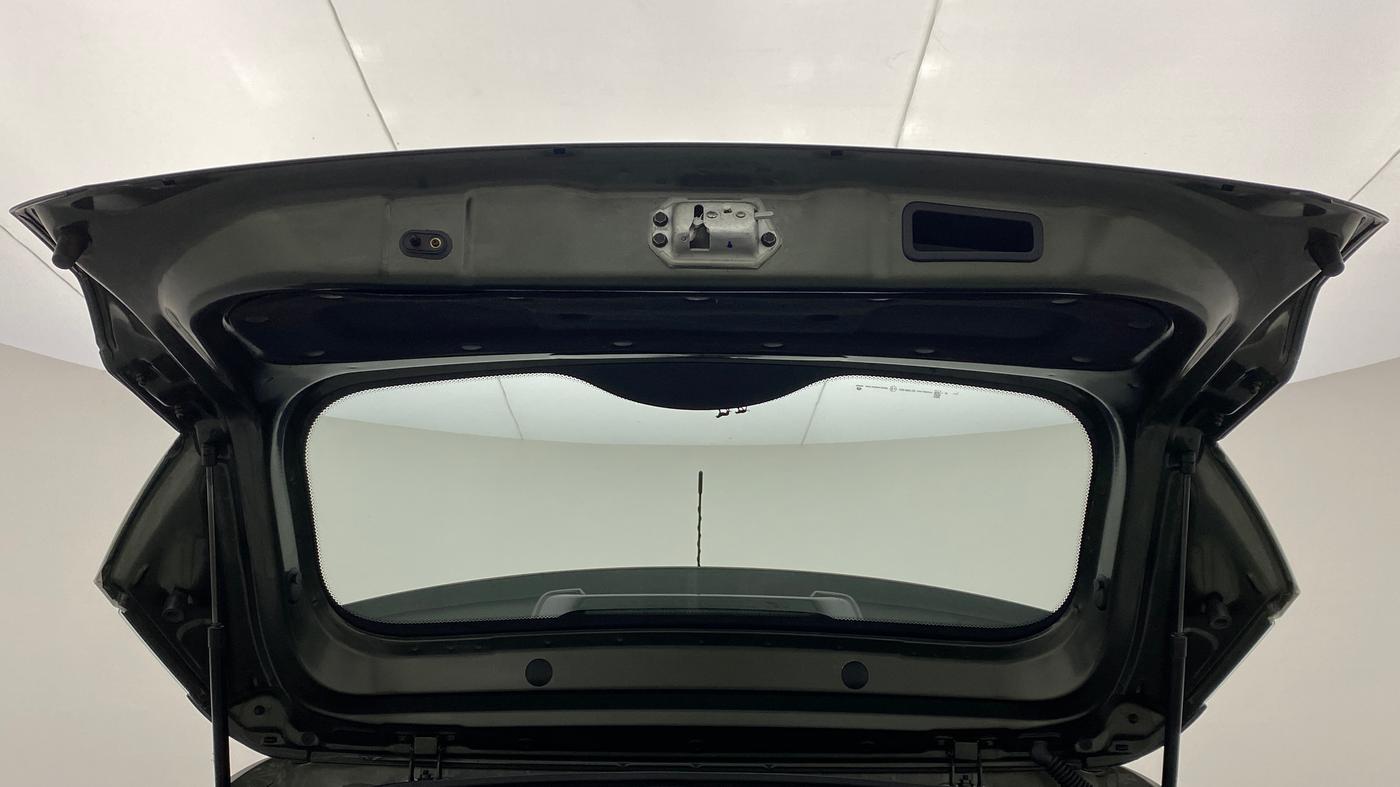 2020 Tata NEXON XM SUNROOF 1.2 RTN, Petrol, Manual, 18,487 km, Boot Door Open